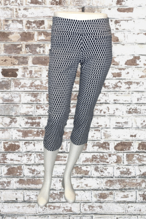 Van Heusen Pull On Capri Pant - NEW - Size 0