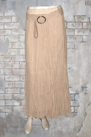 Roz & Ali Belted Skirt - Size Medium