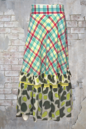 Solitaire Skirt - NWT - Size Small