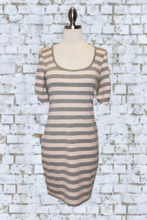 Speechless Striped Dress - Size Medium - Juniors