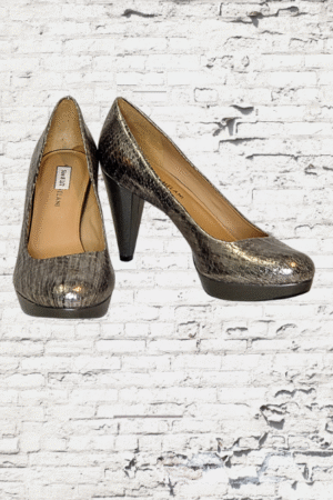 Antonio Melani High Heel Pumps - Size 8.5