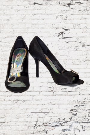 Delicious High Heels - NWOT - Size 8.5