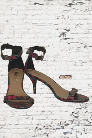 Fioni Heels - Size 7.5