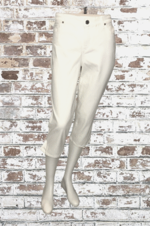 Gloria Vanderbilt Jordyn Jeans - NEW - Size 8
