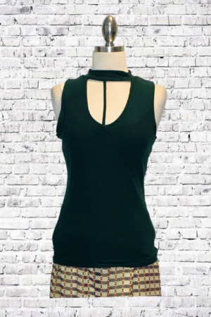 Derek Heart Top - NEW - Size Medium