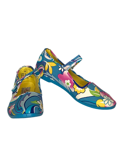 On Your Feet Kung-Fu Shoes - NEW – Size 7.5