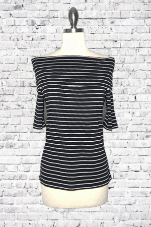 Ann Taylor Petite Top - Petite - Size Medium