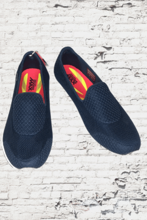 Sketchers Goga Max Shoes - NEW - Size 9.5