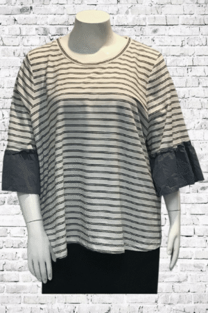 Lane Bryant Top - Size 26/28 - Plus Size