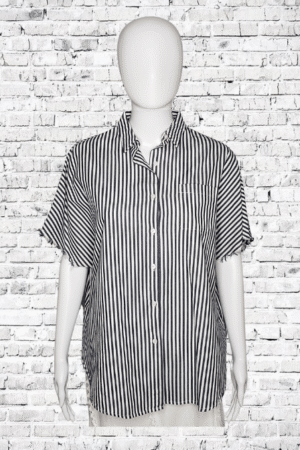 Six.Crisp.Days Top - Size Small