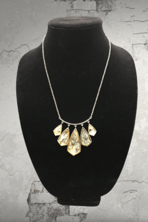 17″ Jewelry Necklace – Extends to 20″