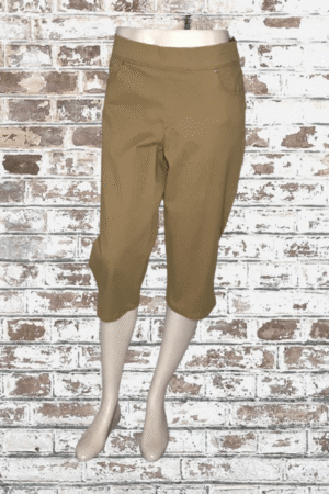 Gloria Vanderbilt Khaki Pants - Avery - NEW - Size 10
