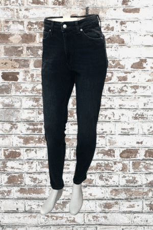 Calvin Klein Jeans – NEW – Size 29