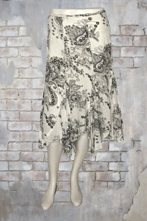 Bila Skirt - Size Large