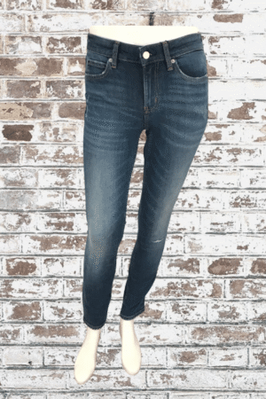 Calvin Klein Jeans – NEW – Size 26