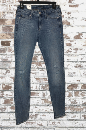 Calvin Klein Jeans – NEW – Size 27