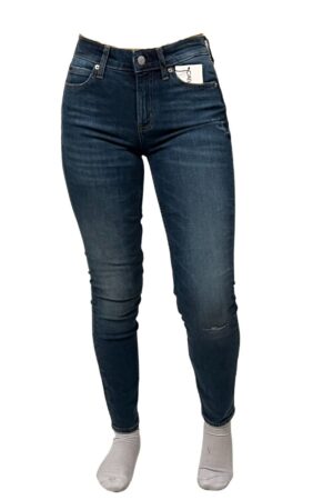 Calvin Klein Skinny Jeans - Size W26 - NEW