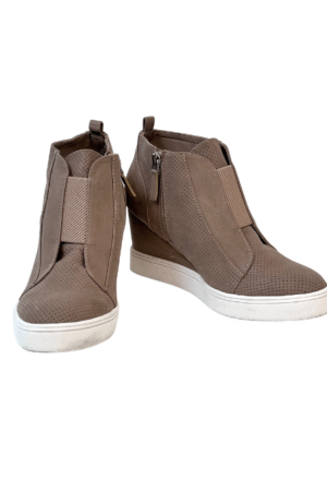 Mia Girl Taisia High Top Wedge Shoes - Size 8M