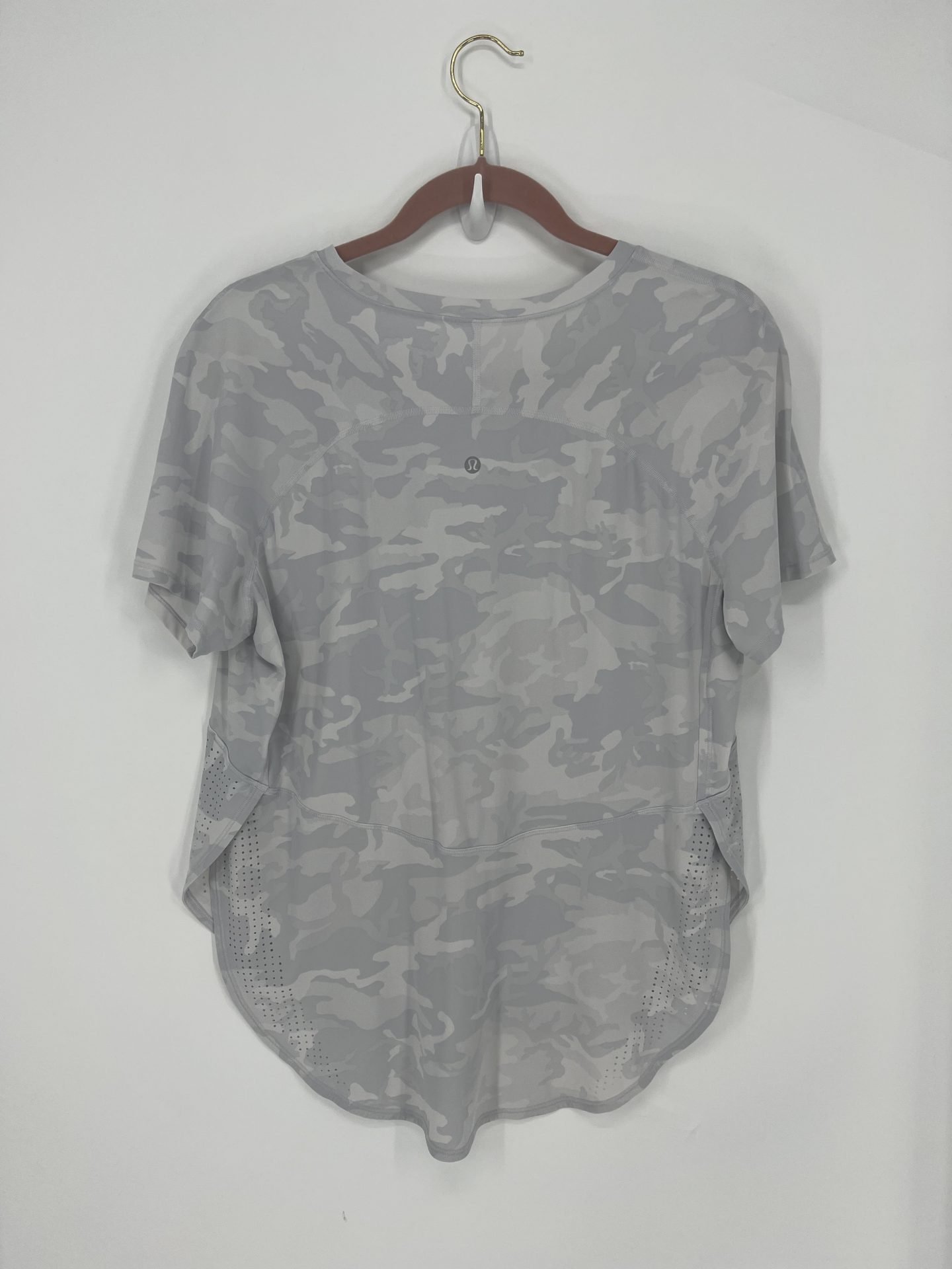 LuLuLemon Top Size Large - Image 2