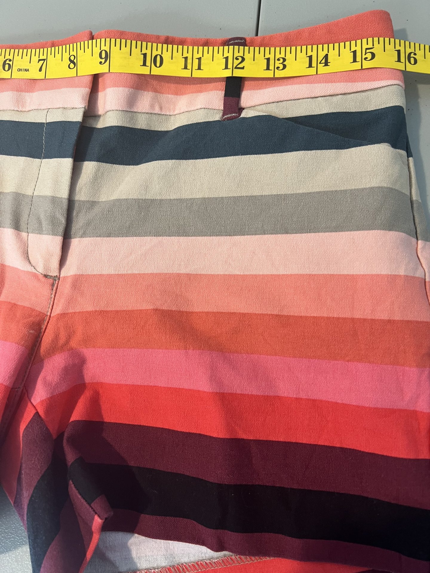 New York & Company Shorts Size - 6 - Image 8