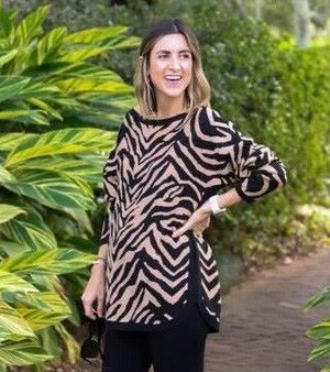 Cabi Top Size Medium
