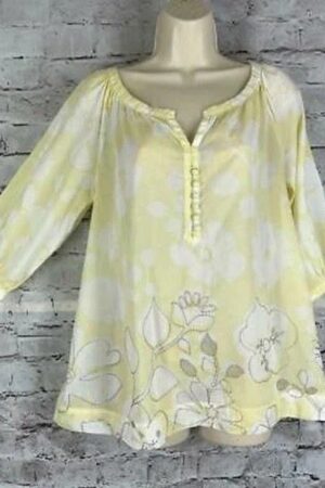 Cabi Top Size Small
