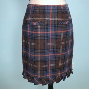 CAbi Skirt Size Small - 6