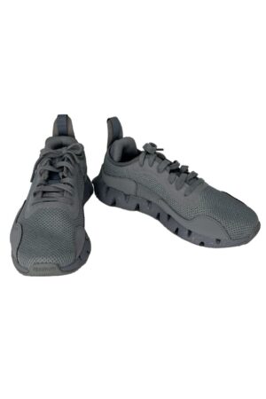 Reebok Sport Shoes Size 9.5