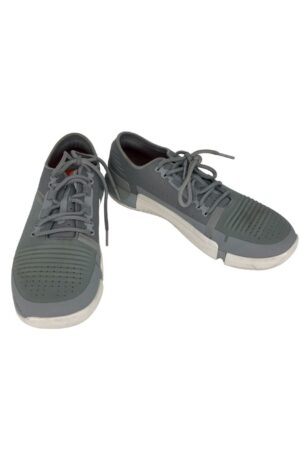 Under Armour Shoes Size 9