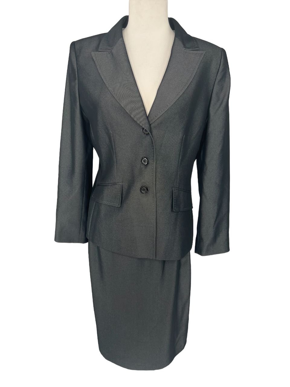 Tahari Blazer & Skirt Size 10P