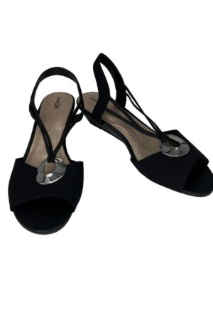 New East 5th Shoes Size 10M