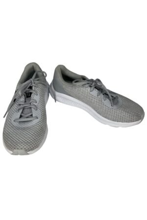 Under Armor Shoes Size 9