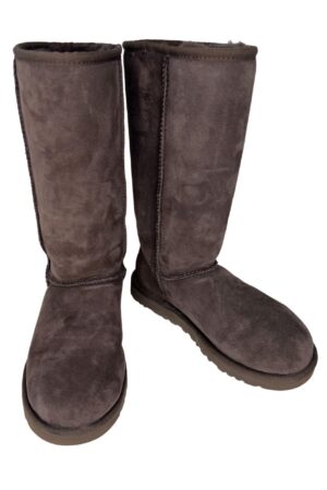 UGG Boots Shoes Size 7