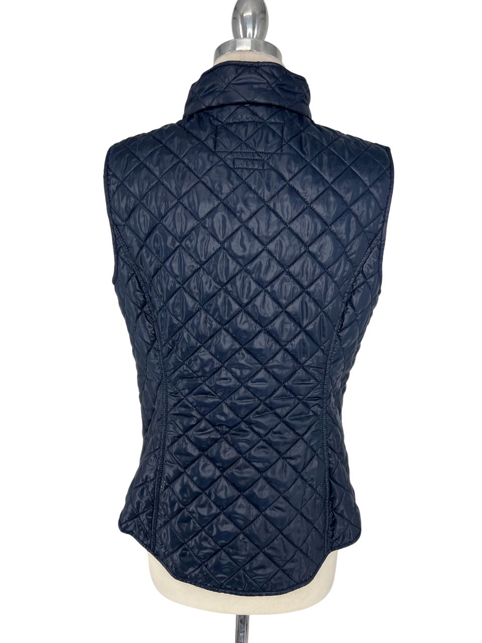 Van Heusen Navy Quilted Zip-Up Vest Size Medium - Image 2