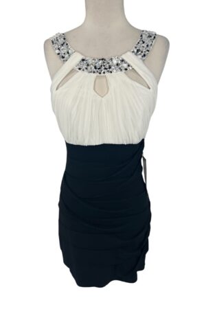 New City Studio Formal Dress Size Medium