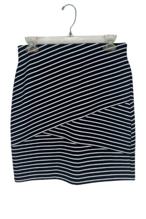 Loft Skirt Size Medium