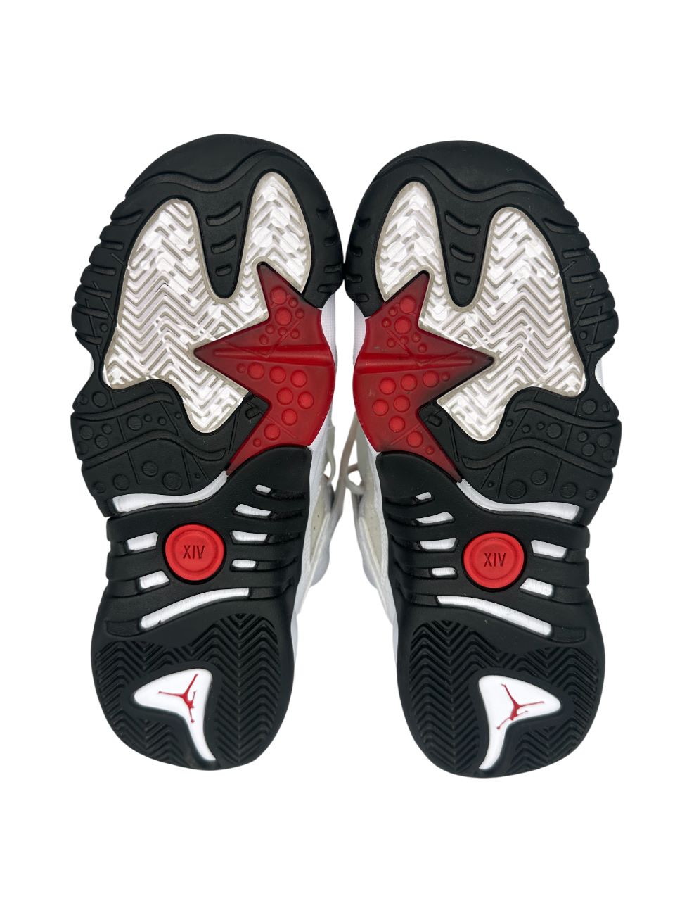 Jordan Jumpman Two Trey Basketball Shoes Size 5.5 - Image 4