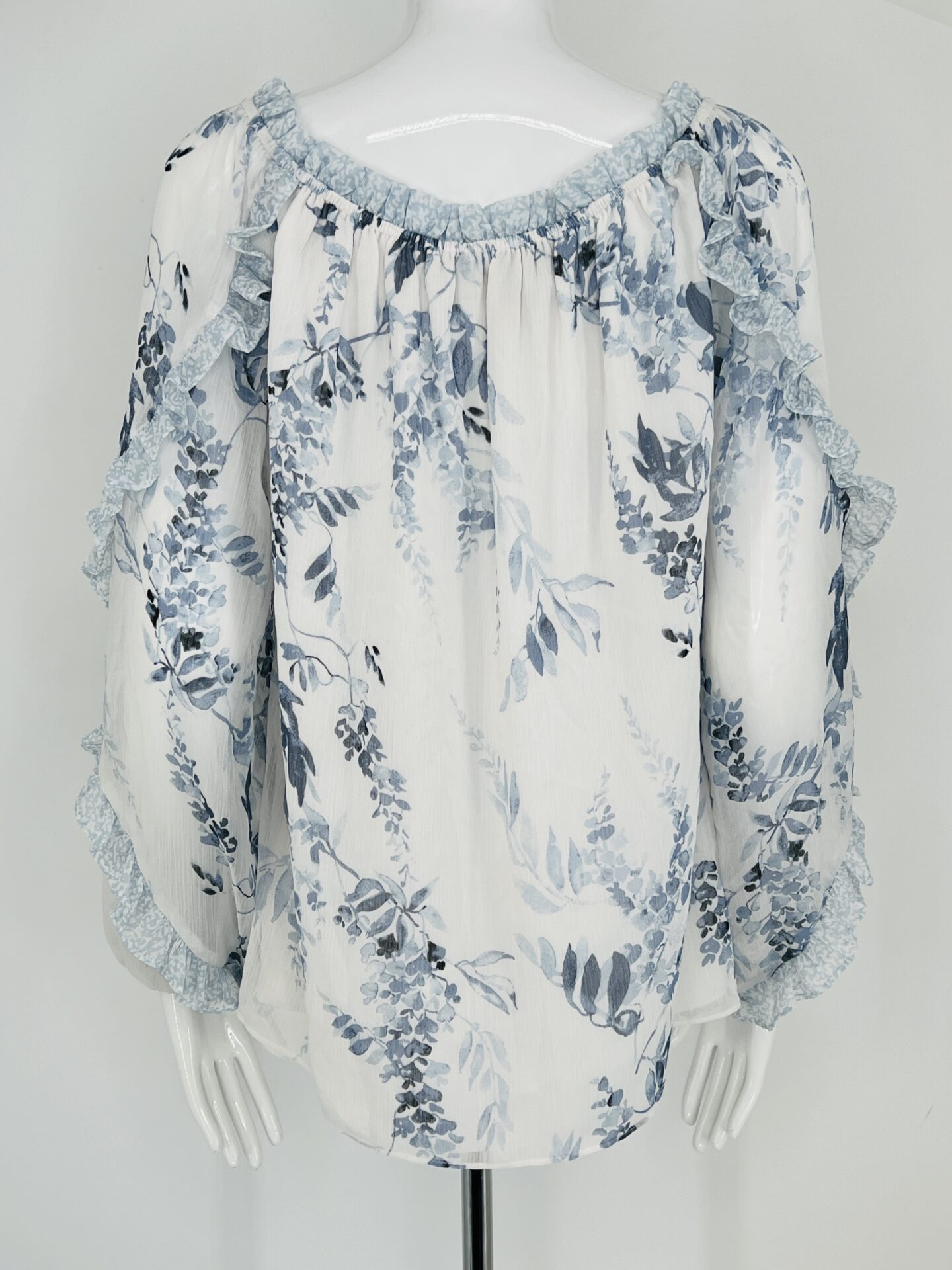 White House Black Market Top – Size M - Image 2